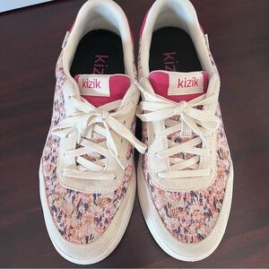 Kizik Women's Multicolor Sneakers